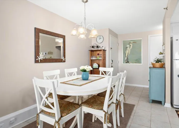 Holiday home Beautiful 3 Bedroom Ocean Front Condo!