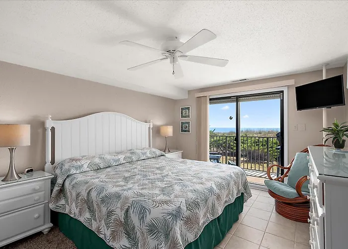 Beautiful 3 Bedroom Ocean Front Condo! * Ocean City